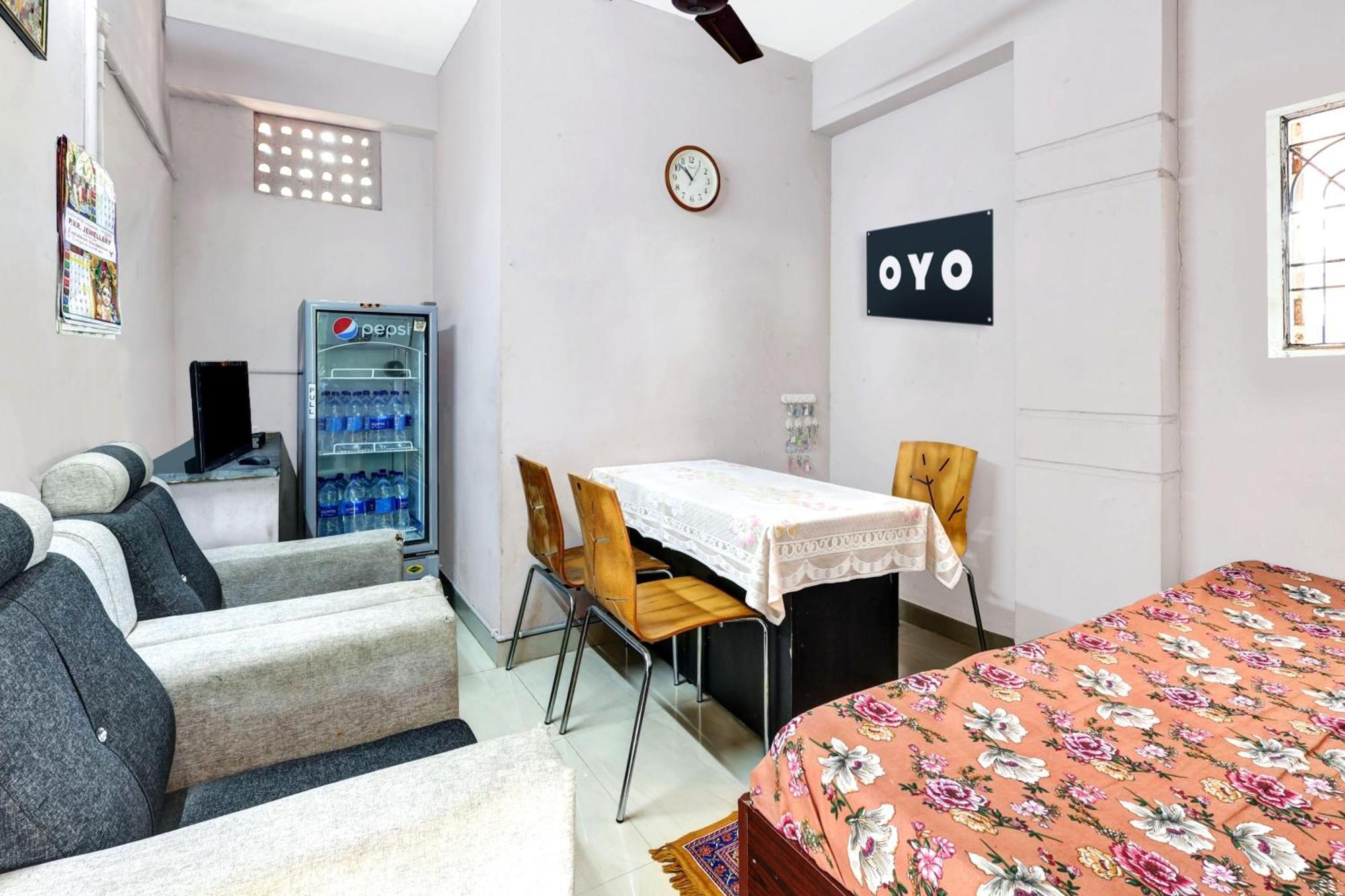 Oyo62638阿达郎海洋之家酒店 维沙卡帕特南 外观 照片